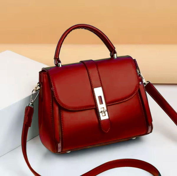 New Cross Body Bags for Girls – The Perfect Blend of Style and Comfort!