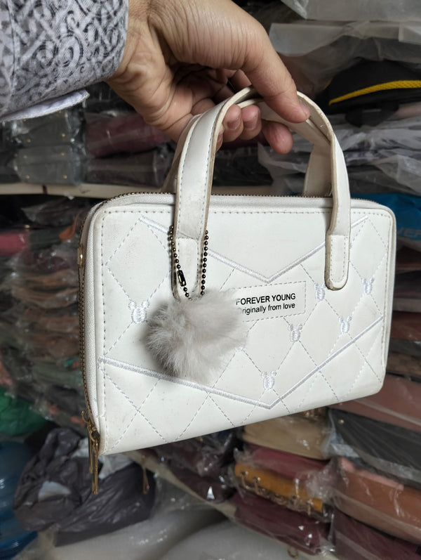 Premium Quality Stylish Handle Bag – Elegant, Functional & Durable!
